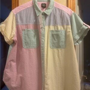 Urban Outfitters BDG Colorblock Seersucker Button-Down in Pink, Mint & Cream
